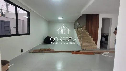Sobrado com 3 Quartos à venda, 170m² no Alto Umuarama, Uberlândia