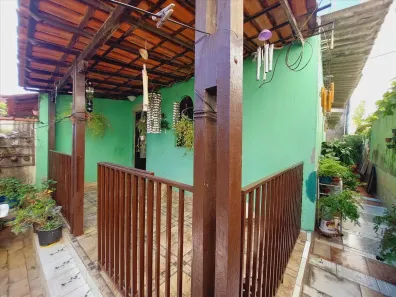 Imóvel Comercial com 3 Quartos à venda, 180m² no Estrela Dalva, Contagem