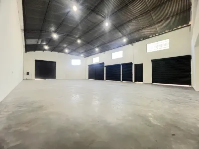 Galpão/Depósito/Armazém com 2 Quartos para alugar, 363m² no Vila Carvalho, Ribeirão Preto