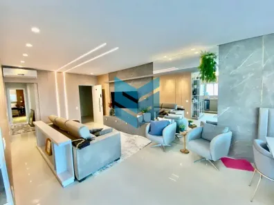 Apartamento com 3 Quartos à venda, 130m² no Centro, Balneário Camboriú