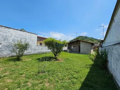 Casa com 3 Quartos à venda, 115m² no Centro, Caraguatatuba