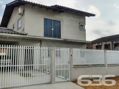 Sobrado com 3 Quartos à venda, 157m² no Paranaguamirim, Joinville