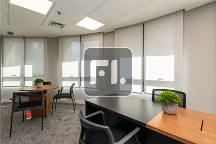 Sala Comercial à venda, 700m² no Vila Olímpia, São Paulo