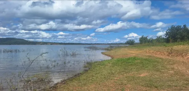 Lote/Terreno à venda, 30000m² no , Três Marias
