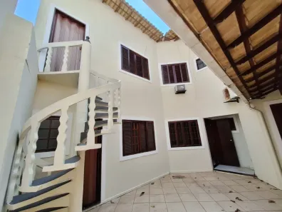 Casa com 5 Quartos para alugar, 100m² no São Marcos, Macaé