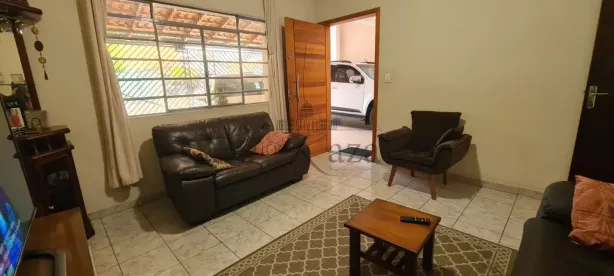 Casa com 3 Quartos à venda, 140m² no Vila Industrial, São José dos Campos