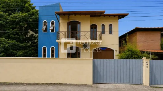 Casa com 2 Quartos para alugar, 140m² no Lagoa da Conceição, Florianópolis
