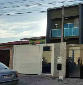 Sobrado com 3 Quartos à venda, 225m² no Ouro Verde, Londrina