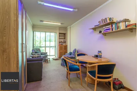 Galpão/Depósito/Armazém com 2 Quartos à venda, 37m² no Auxiliadora, Porto Alegre