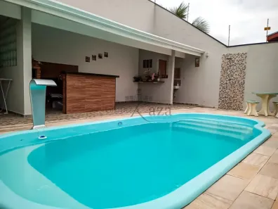 Casa com 3 Quartos à venda, 243m² no Loteamento Villa Branca, Jacareí