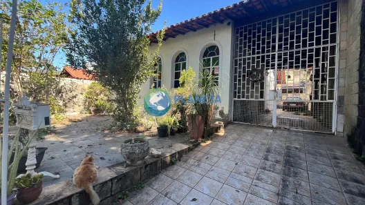Casa com 4 Quartos à venda, 224m² no Itapoã, Belo Horizonte