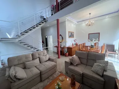 Casa de Condomínio com 3 Quartos para alugar, 260m² no Parque Residencial Itapeti, Mogi das Cruzes