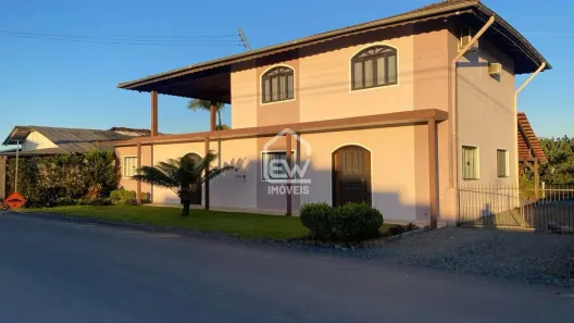 Casa com 3 Quartos à venda, 850m² no , Guaramirim
