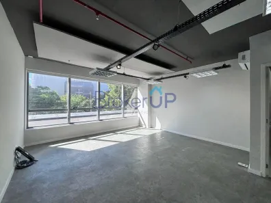 Sala Comercial para alugar, 38m² no Petrópolis, Porto Alegre