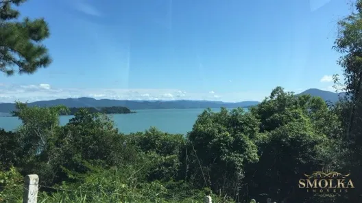 Lote/Terreno com 1 Quarto à venda, 13000m² no Sambaqui, Florianópolis