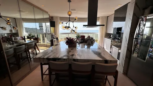 Apartamento com 3 Quartos à venda, 115m² no Cabeçudas, Itajaí