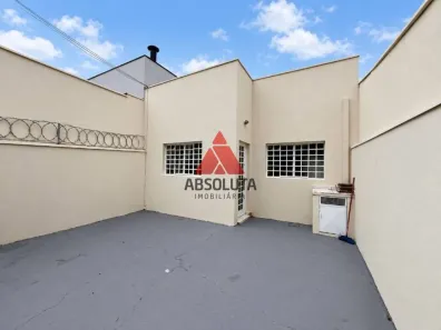 Casa com 2 Quartos para alugar, 76m² no Parque Residencial Jaguari, Americana
