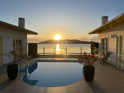 Casa com 5 Quartos à venda, 530m² no Lagoa da Conceição, Florianópolis