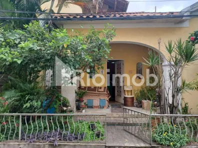 Casa com 5 Quartos à venda, 200m² no Vila Isabel, Rio de Janeiro