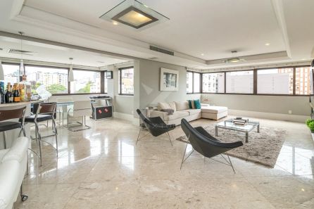 Apartamento com 3 Quartos à venda, 201m² no Auxiliadora, Porto Alegre
