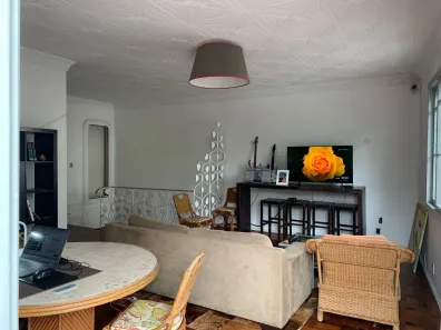 Sobrado com 4 Quartos à venda, 200m² no Auxiliadora, Porto Alegre