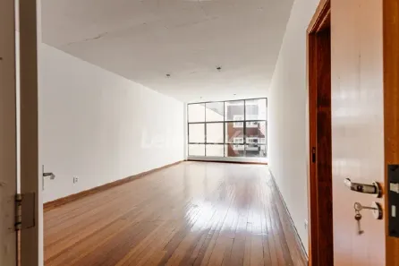 Sala Comercial para alugar, 46m² no Independência, Porto Alegre