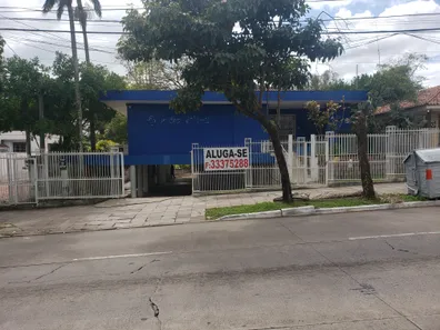 Imóvel Comercial com 3 Quartos para alugar, 362m² no São João, Porto Alegre