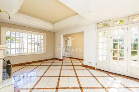 Casa com 4 Quartos à venda, 531m² no Ahú, Curitiba