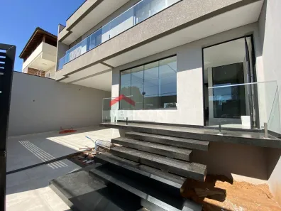 Sobrado com 4 Quartos à venda, 342m² no Independência, São Bernardo do Campo