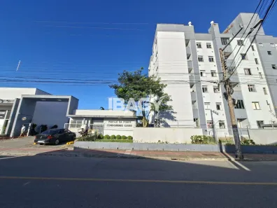Apartamento com 2 Quartos para alugar, 48m² no Ponte do Imaruim, Palhoça