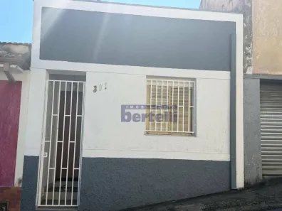 Casa com 2 Quartos para venda ou aluguel, 45m² no Centro, Bragança Paulista
