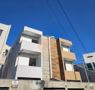 Casa com 3 Quartos à venda, 150m² no Cabral, Contagem