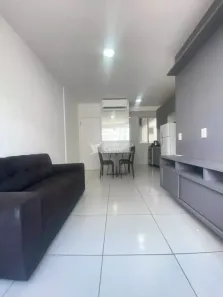 Apartamento com 3 Quartos para alugar, 59m² no Jóquei, Teresina