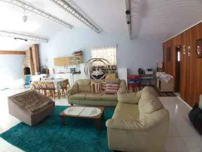 Sobrado com 3 Quartos à venda, 245m² no Loteamento Villa Branca, Jacareí