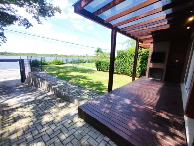 Casa com 3 Quartos à venda, 289m² no Campeche, Florianópolis