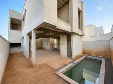 Casa de Condomínio com 4 Quartos à venda, 213m² no Conjunto Habitacional Alexandre Urbanas, Londrina