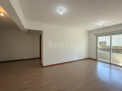Apartamento com 2 Quartos para alugar, 78m² no Centro, Passo Fundo