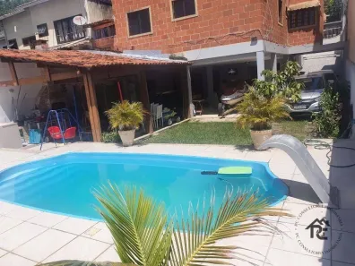 Casa com 5 Quartos à venda, 360m² no Itaipu, Niterói