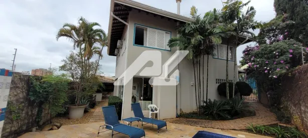 Sobrado com 3 Quartos à venda, 260m² no Jardim Lumen Christi, Campinas