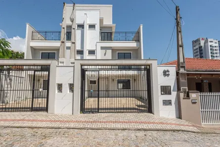 Casa com 3 Quartos à venda, 205m² no Armação, Penha
