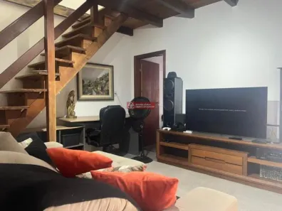 Casa com 2 Quartos à venda, 150m² no São João do Rio Vermelho, Florianópolis
