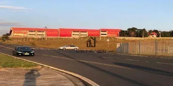 Galpão/Depósito/Armazém para alugar, 2600m² no Centro, Sorocaba
