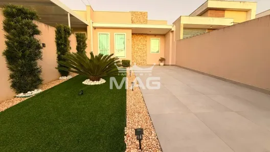 Casa com 2 Quartos à venda, 107m² no Guaraituba, Colombo