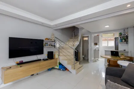 Casa de Condomínio com 2 Quartos à venda, 103m² no Rio Branco, Canoas