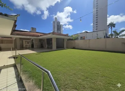 Casa com 6 Quartos à venda, 743m² no Lagoa Nova, Natal