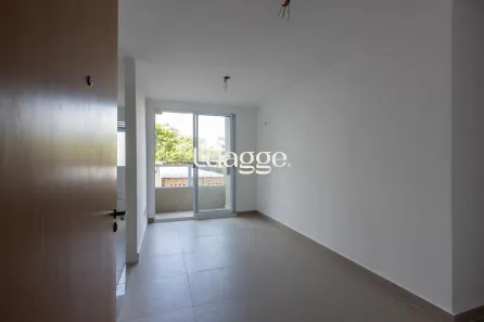 Apartamento com 2 Quartos para alugar, 58m² no Camaquã, Porto Alegre