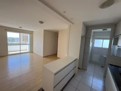 Apartamento com 3 Quartos para alugar, 78m² no Petrópolis, Londrina