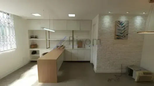 Sala Comercial para alugar, 32m² no Centro, Belford Roxo