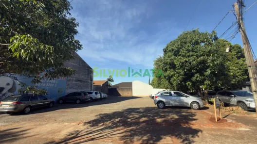 à venda, 426m² no Jardim Dourados, Maringá
