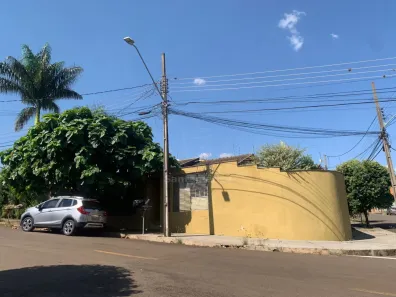 Casa com 3 Quartos à venda, 90m² no Alpes, Londrina